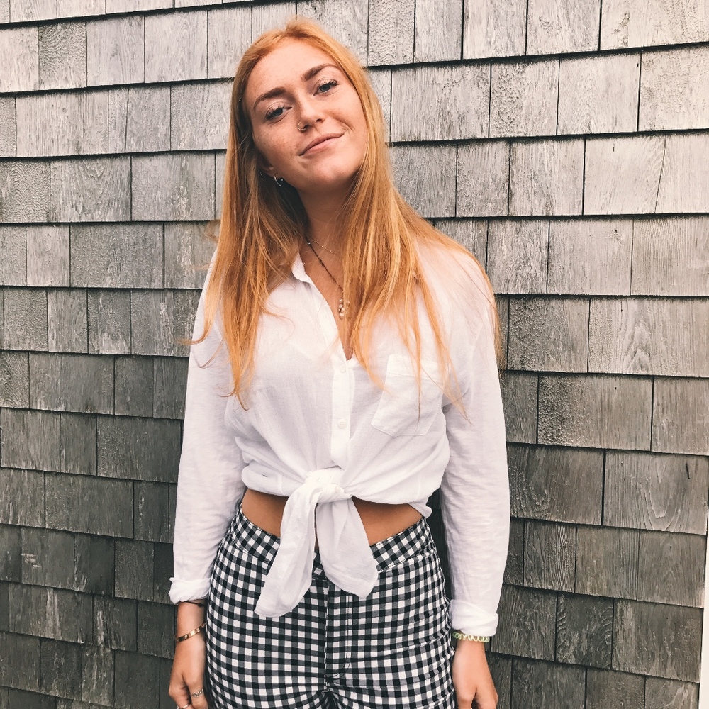 Meet your Posher, Nicole